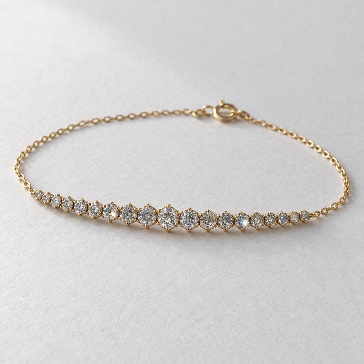 Crescendo lab diamond chain bracelet in yellow gold, three-quarter view