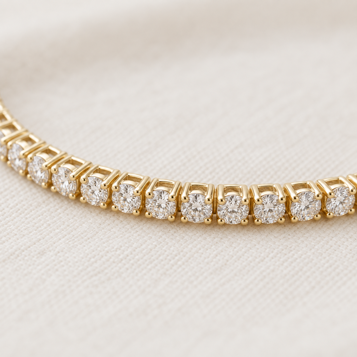 1 ct Lab Diamond Petite Tennis Bracelet — AI-assisted macro detail visualization. Based on the original product image.